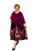 Plus size šaty s potlačou mesta - bordové